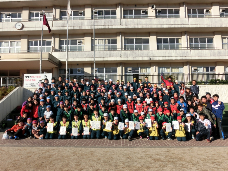 福島県いわき市内の中学校と小学校にてスポーツ交流会を開催