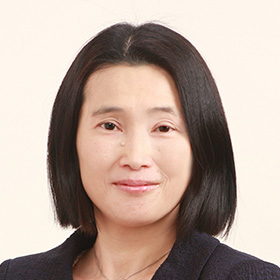 田中雅子 准教授