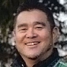 生方謙 教授