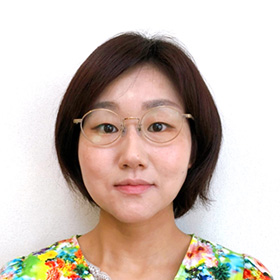 阿部優子 准教授